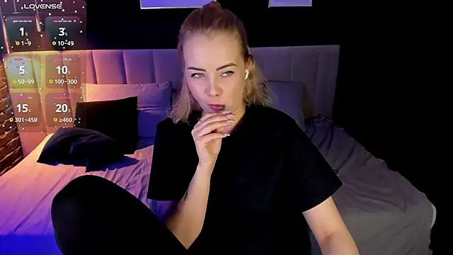 StephanieSweety webcam