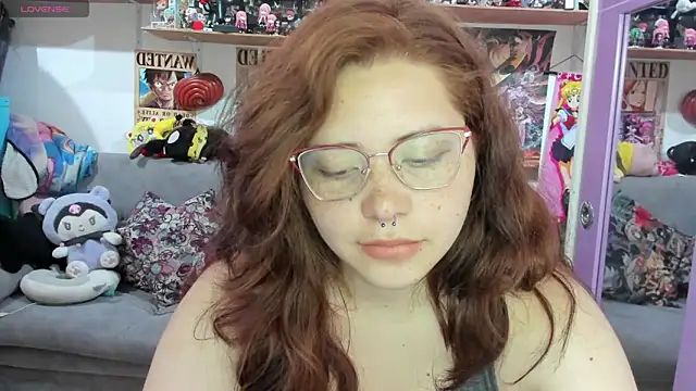 soficammy (F young) - Striptease