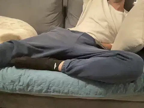 4small4inchlol (Ask my age) - #brunettes #cam2cam #cheap-privates #daddies #handjob #jerk-off-instruction #medium #small-audience #small-cock #straight #white