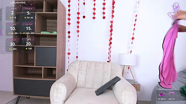 e_r_o_s_ (T teen) - Streptease❤️+ Spank🔥