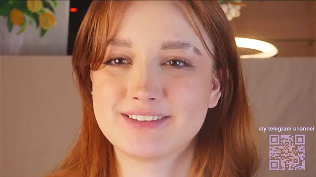 amelieseductress (F teen) - x3 spank my ass