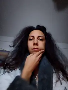 naughty69curls webcam