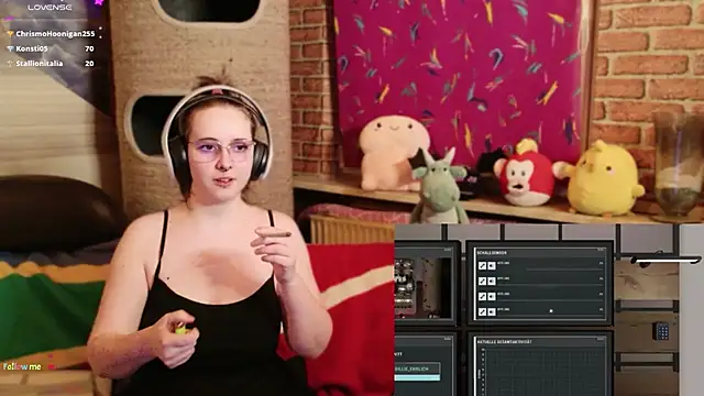 GamerGirl_Eve webcam