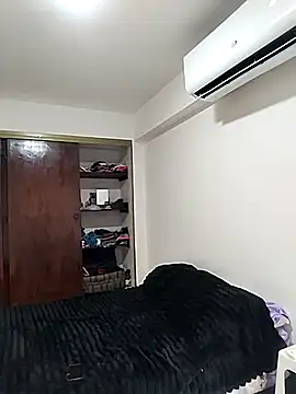 Alison_fitness webcam