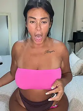 ultimate_PAWG webcam