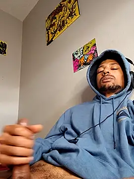 BigPrettyDick777 webcam