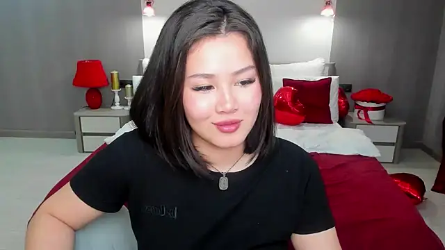 Brunette_Charm live sex cam