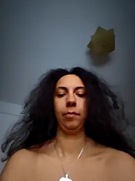 naughty69curls webcam