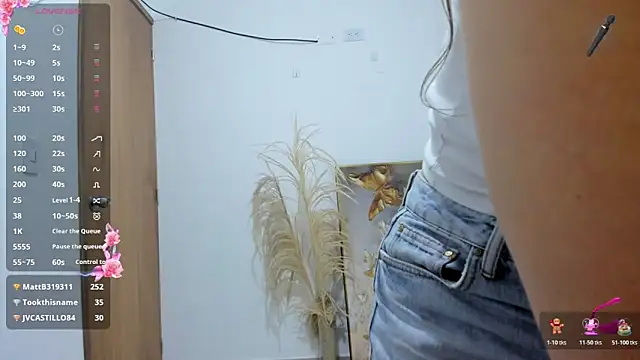 jessyegoldenn webcam