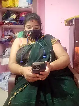 tamil_lathikaaa webcam