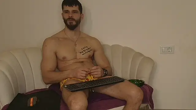 maurotwin (Ask my age) - huge cum on my chest