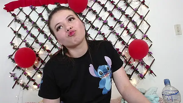 samantha_wallker (F teen) - Squirt 💦