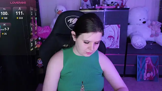 amyvibess (Ask my age) - Make me crazy