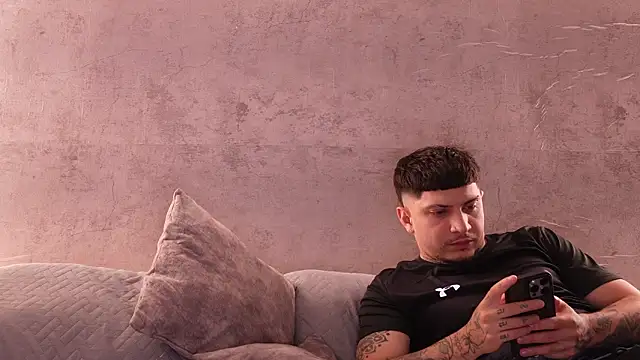 Nicky_and_Blake webcam