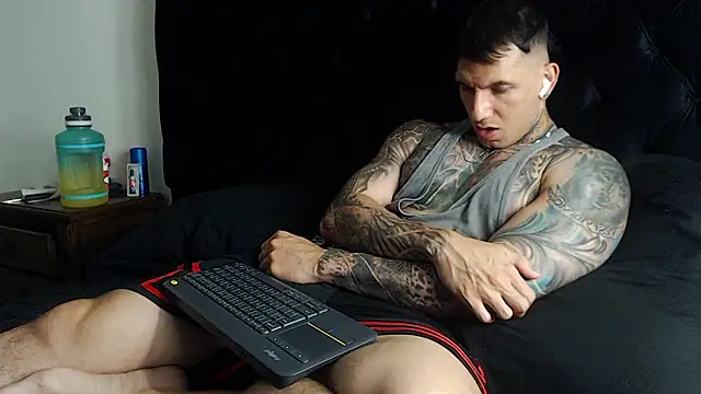 Shane_Clay webcam