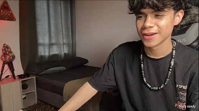 OopsAgain_'s live cam