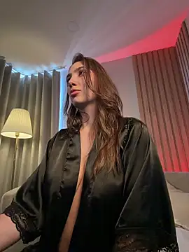 Webcam Model (AnnaCastillo_)  is live.Free join now!