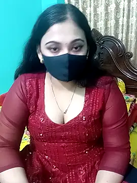 Webcam Model (Porimoni22) is live