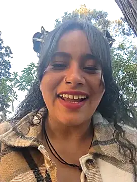 Yaya_watson's Webcam Show