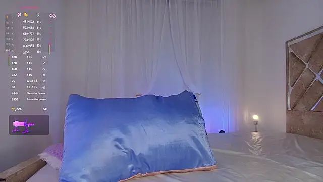 GoddessLinda04 webcam