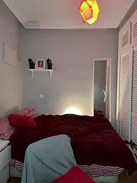 Crystal_________ live sex cam