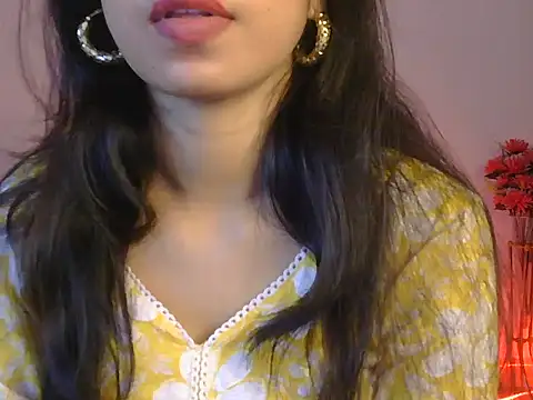 miss_ragni (F young) - press boobs  5 mint