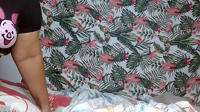 smallvioleta69's Webcam Show