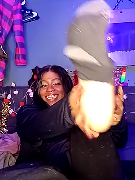 AmazonianMistress' Webcam Show