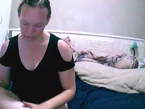 redsparrowxxxx (Ask my age) - bj