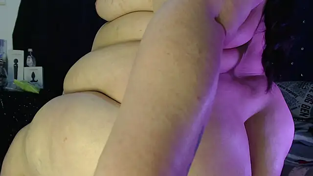 danna_chubby_ - Danna_chubby_'s free webcam - UK Sex Cams