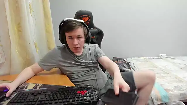 iliaskrislove webcam