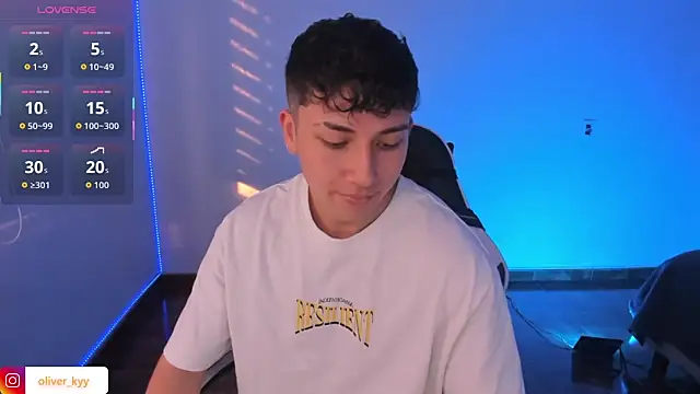 oliver_kyy webcam