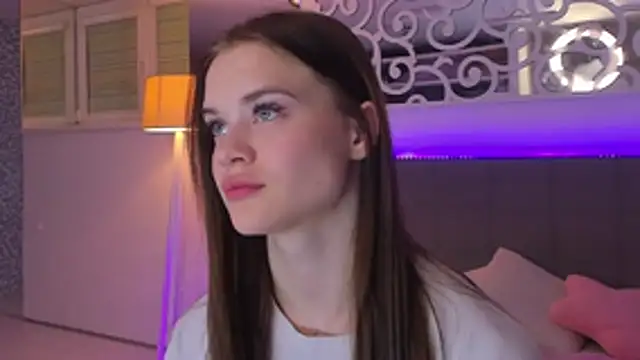 luisaclover (F teen) - make me happy 💕💕