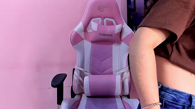 CharlotteMuller webcam