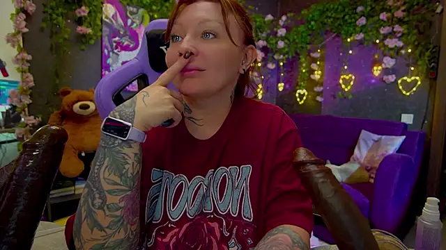 BlackedBarbie webcam