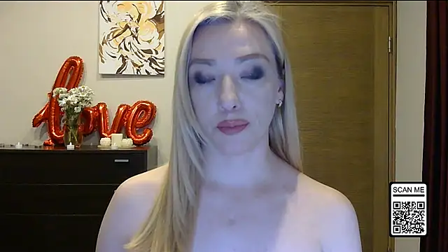 Wild_Silk_Desire webcam