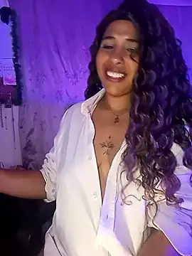 IVONNE_COLLINS33 webcam