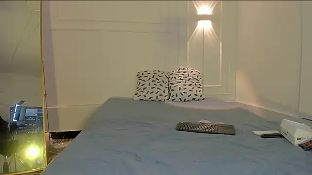 nicolvibes_212 webcam