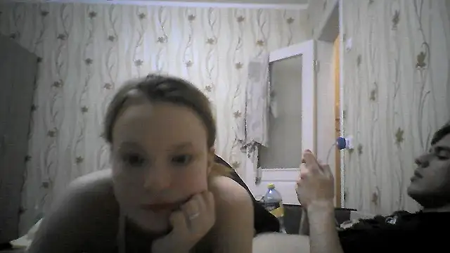 EvgeniyXAnna webcam