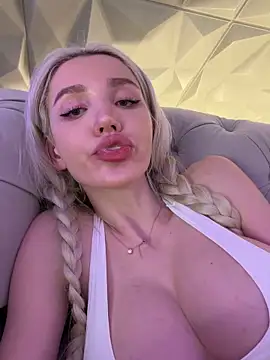 lana-grey (F young) - 🍒topless play&boobjob&dirty talk