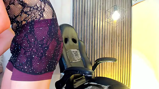 lana_gill1 live sex cam