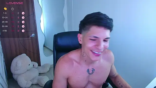 harrisoncuper live sex cam