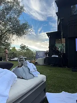 ferrarifrench - FerrariFrench's free webcam - UK Sex Cams