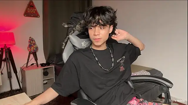 oopsagain_ (M twink) - Get Naked + 10 SPANKS