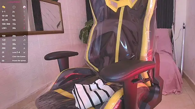 michell_joos (M twink) - 2 finger in my ass 🔥