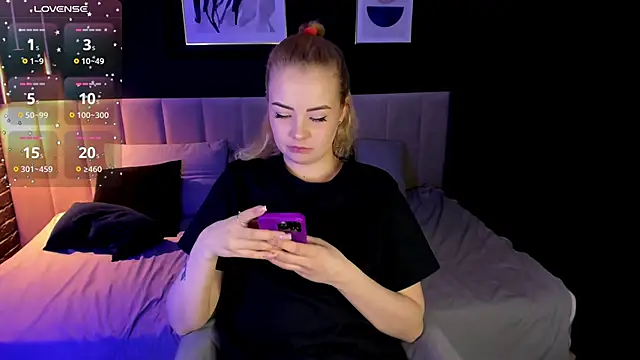 stephaniesweety - StephanieSweety's free webcam - UK Sex Cams