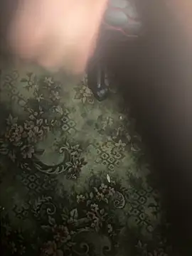 zozo971008's Webcam Show