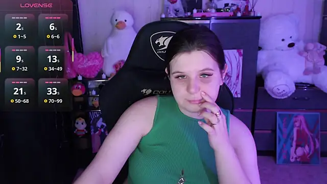 amyvibess (Ask my age) - Make me crazy