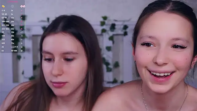 gabriellelynchard (G teen) - suck tongues close to cam 3 min