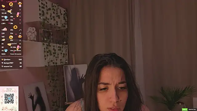 EmmyNoel's Live XXX Chat